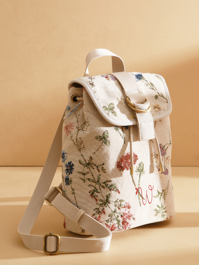 1000007870933 flowers